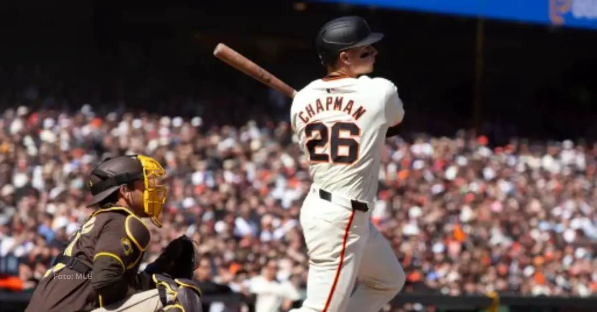 Matt Chapman con el uniforme de San Francisco Giants